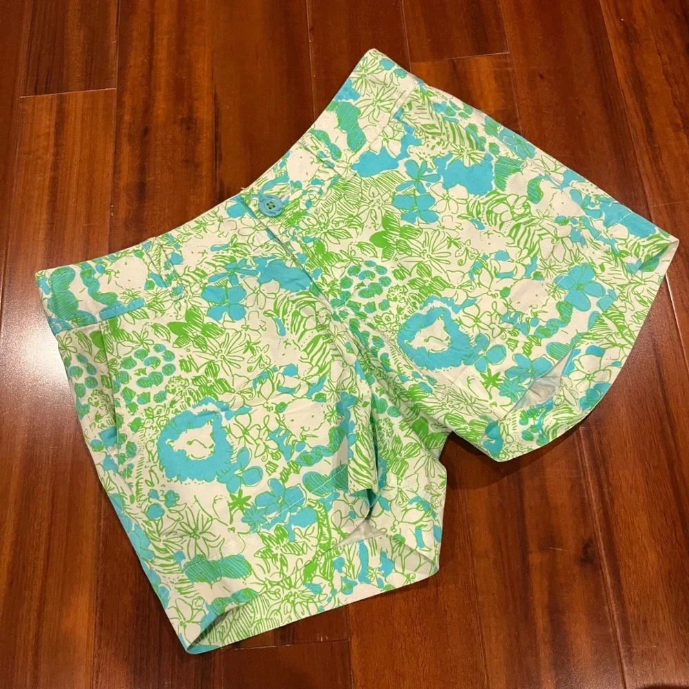 Lilly Pulitzer Callan Shorts Animal Print White Blue Green‎ Floral Print Size 00